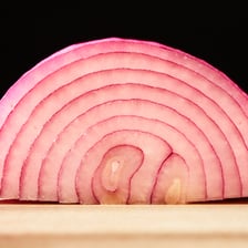 A sliced onion showing its concentric layers.