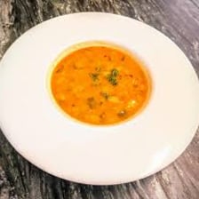 Bowls showing mulligatawny and minestrone soup