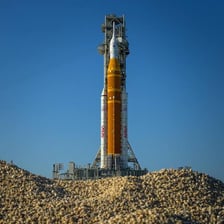 NASA Artemis rocket prepared for a Moon mission
