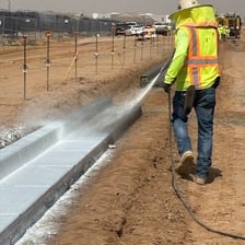 Fresh concrete hardening in a construction form