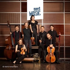 An ensemble of seven musicians.