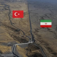 A map showing Turkey bordering Iran.