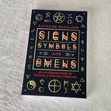 An illustration depicting symbolic signs interpreted as omens.