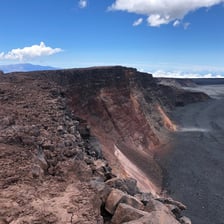 The broad volcanic landscape of Mauna Loa on Hawaii’s Big Island.