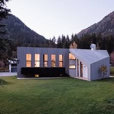 A house showing an L-shaped side wing.