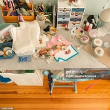 A table displaying objects in several different quantities