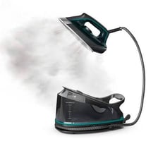 Household steam iron releasing vapor