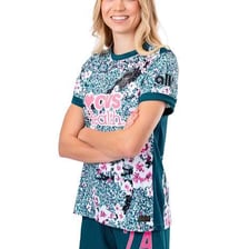 Esme Morgan in a Washington Spirit soccer uniform.
