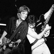 Daryl Hall and John Oates performing together
