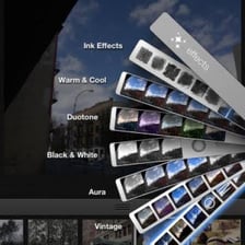 An Apple iPhoto application interface displaying a photo library