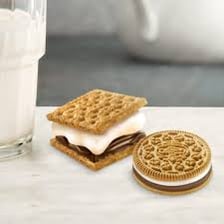 A sandwich cookie combining chocolate cookie layers with marshmallow filling