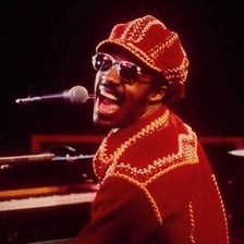 Stevie Wonder performing the song “Sir Duke” live
