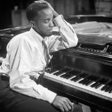Jazz pianist Ahmad Jamal performing
