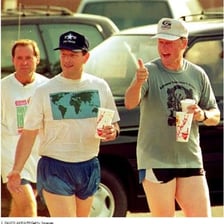 Al Gore standing with Bill Clinton during the 1990s.
