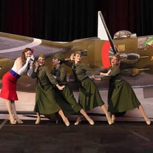A USO entertainment performance for service members