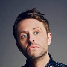 Chris Hardwick appearing as a comedian and television host.