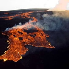Mauna Loa rising across the Hawaiian landscape.
