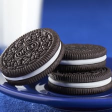 Oreo sandwich cookies showing dark wafers and pale cream filling