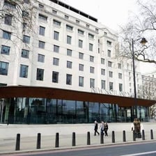 The New Scotland Yard building associated with London’s Metropolitan Police.