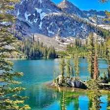 A mountainous lake landscape in Idaho.