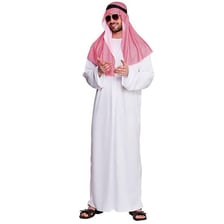 Arab sheikhs wearing traditional clothing