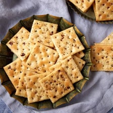 A plate of salted crackers.