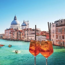 A stylish Roman street scene evoking the luxurious dolce vita