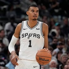 San Antonio Spurs players during a basketball game