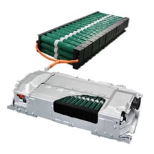 A battery pack used in a hybrid vehicle.