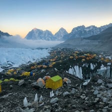 Mount Everest rising above the surrounding Himalayan peaks