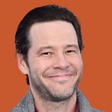 A headshot of actor Ike Barinholtz.