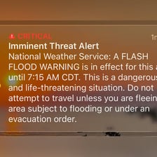 A warning sign marking a serious emergency situation