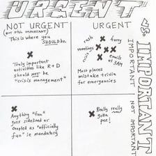 A handwritten note marked as urgent.