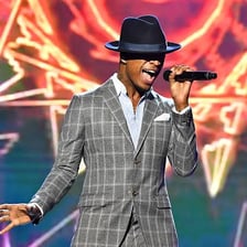 R&B singer Ne-Yo performing onstage