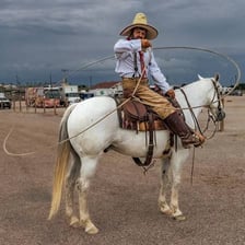 A vaquero demonstrating a rope lasso