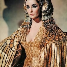 Elizabeth Taylor portraying Cleopatra in the 1963 film