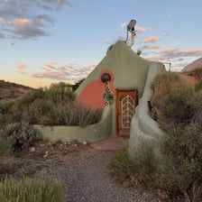 Adobe buildings and art galleries in Taos, New Mexico