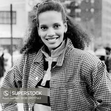 Portrait of actor Shari Headley.