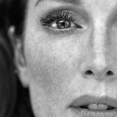 Portrait of actress Julianne Moore