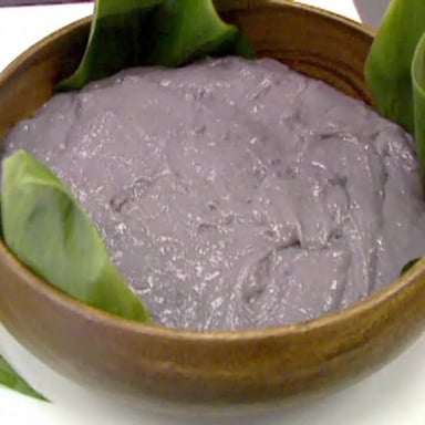 A serving of poi, a smooth Hawaiian dish made from cooked taro.