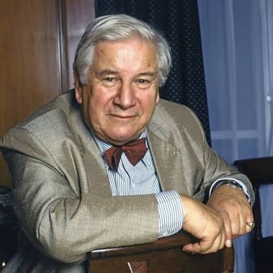 Portrait of Peter Ustinov, the actor and writer named in the clue.
