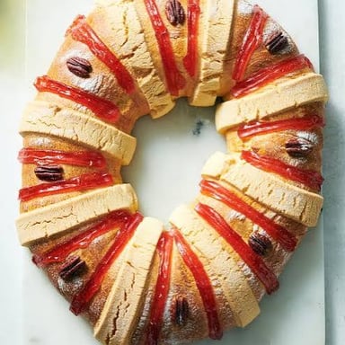 Rosca de reyes, a ring-shaped sweet bread associated with Three Kings Day.