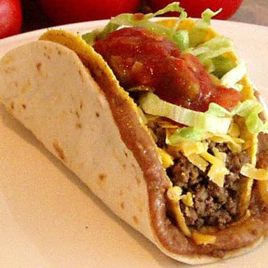 Examples of tacos served in soft and crisp shells.
