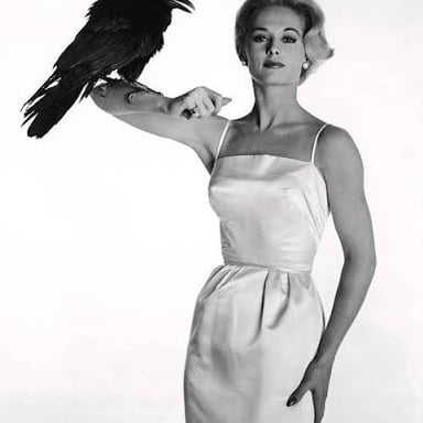 Tippi Hedren in Alfred Hitchcock’s film *The Birds*.