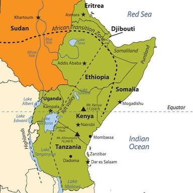 Map showing Uganda north of Tanzania, with Lake Victoria between them.