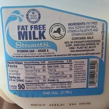 A food package with a no-fat nutrition claim.